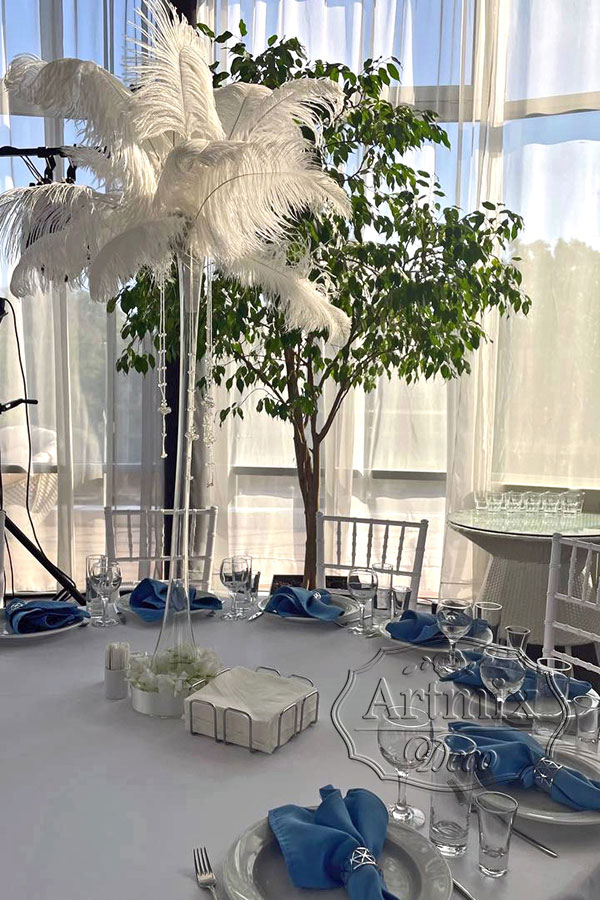 Свадебное оформление зала в ресторане Бали