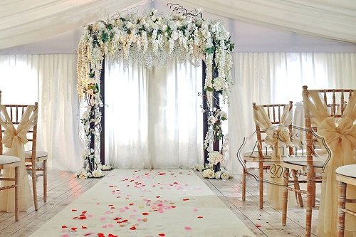 Свадебная арка из роскошной вистерии
