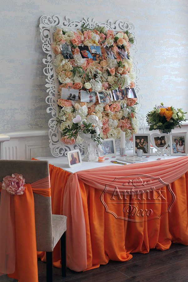 Цветочное панно в оформлении свадебного зала
