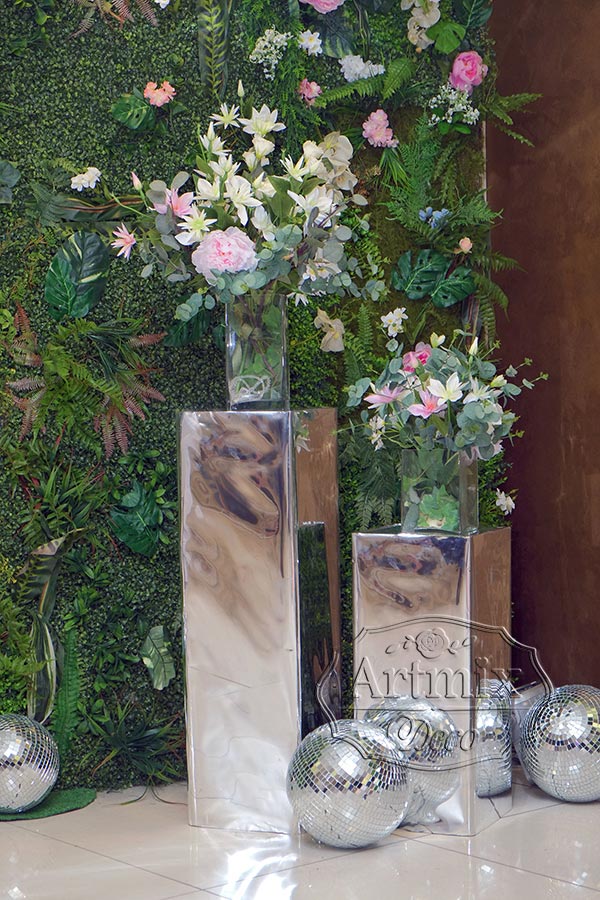 Зеркальные колонны и тумбы для свадебной церемонии