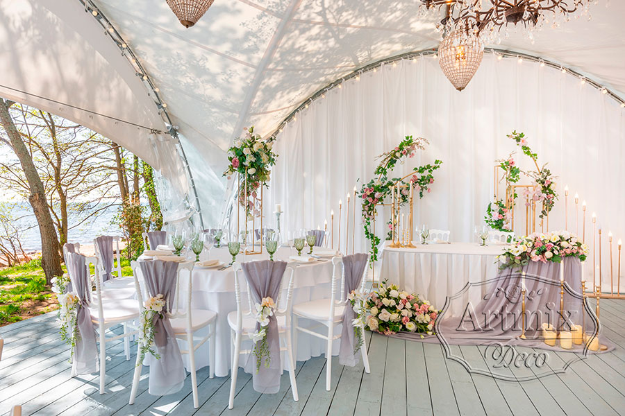 Оформление свадебного шатра Villa Verde