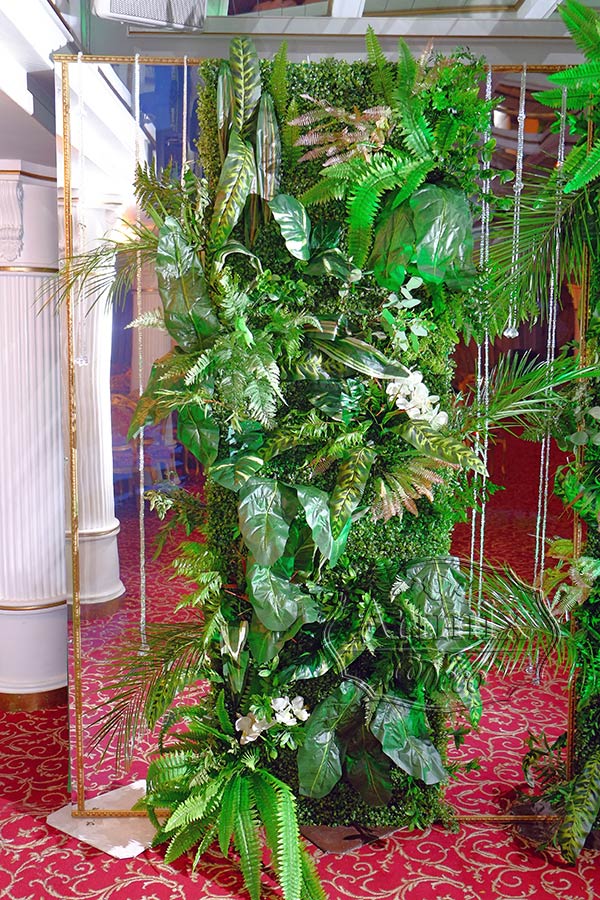 Зеленая свадебная фотозона — Зелень, зелень и еще раз зелень