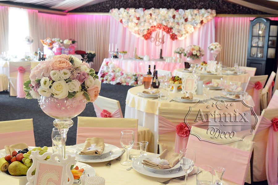Свадьба в розовом цвете воплощает в себе самые светлые, романтические и нежные мечты о торжестве