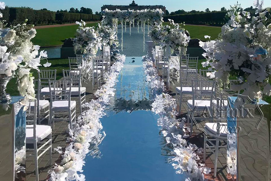 Зеркальная дорожка на свадебную церемонию