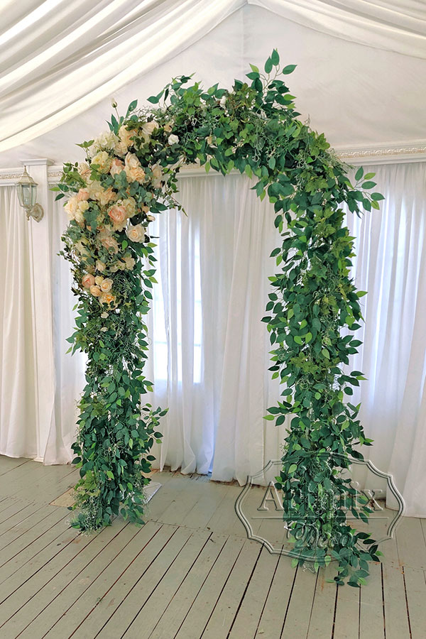 Свадебная арка в эко-стиле