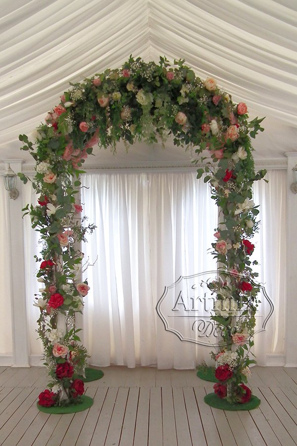 Свадебная арка – это прекрасный аксессуар для торжества