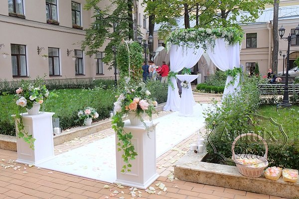 Свадебная церемония в особняке Брюллова
